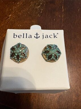 bella jack Turquoise Crystal Floral Stud Earrings (NEW)